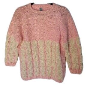 Vintage ILARIA Women's Hand-Knit  In Italy Wool Sweater Size 36 Cable Knit